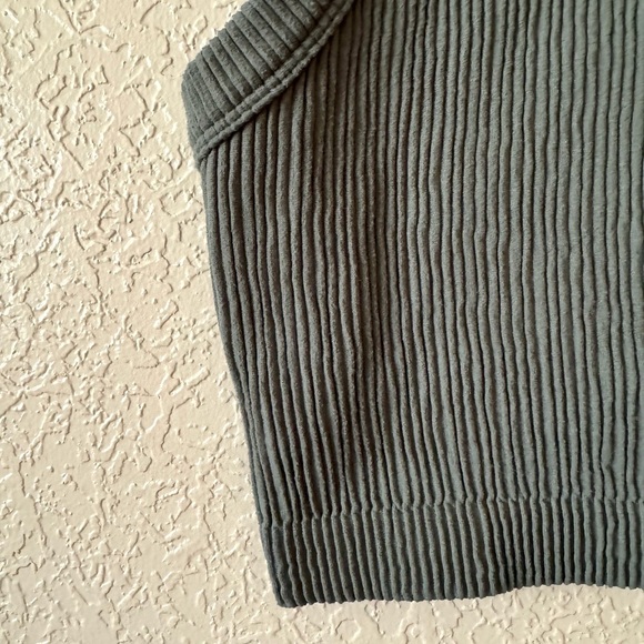 aerie Superchill Seamless High Neck Bra Top - Picture 3 of 5